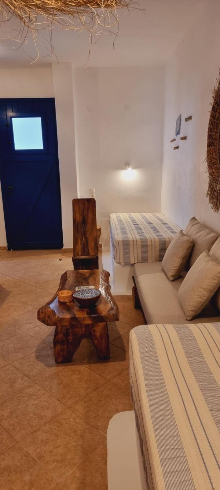 Syros Apartments Suites Chryssonisos Kíni Kültér fotó